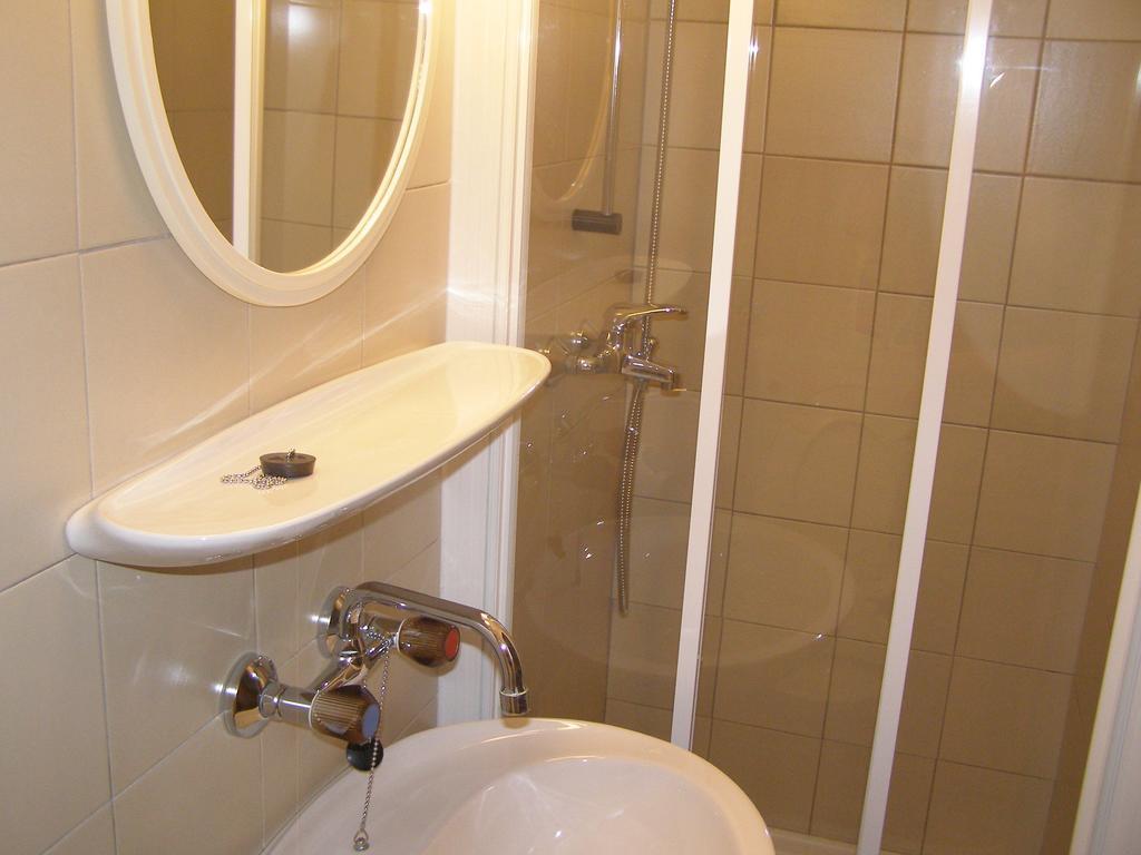 Apartments Dunoti كرك الغرفة الصورة